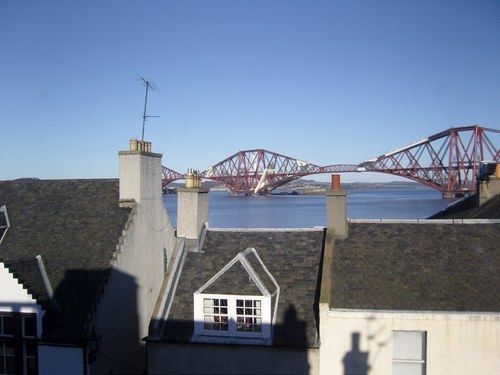 Rooms At Ravenous Beastie South Queensferry Екстериор снимка